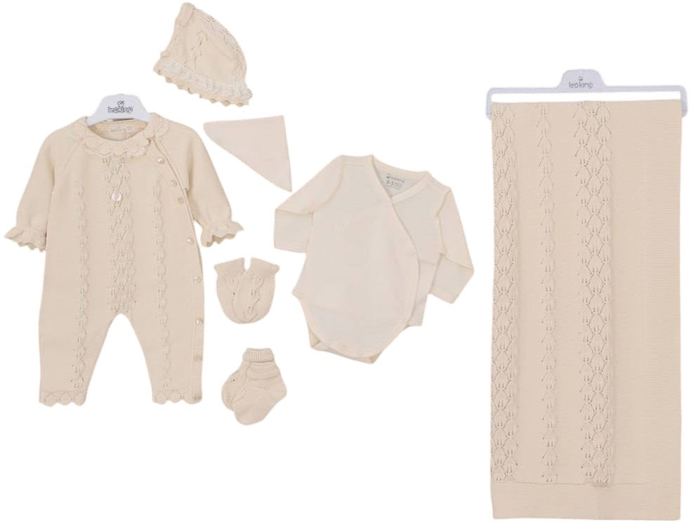 7-Piece Newborn Gift Set — Salmon & Beige Cotton